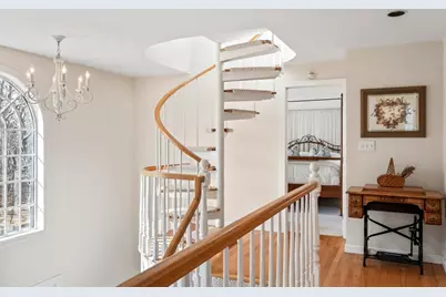 81 Whalers Walk, Edgartown, MA 02539 - Photo 25