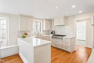 81 Whalers Walk, Edgartown, MA 02539 - Photo 5