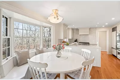 81 Whalers Walk, Edgartown, MA 02539 - Photo 3