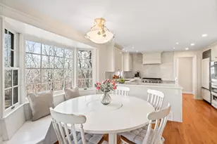 81 Whalers Walk, Edgartown, MA 02539 - Photo 3