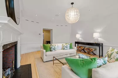 62 Beacon #3, Boston, MA 02108 - Photo 3