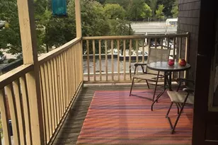 7 Weld Hill St, Boston, MA 02130 - Photo 17