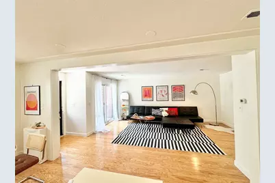 32 Elderwood Dr #32, Stoughton, MA 02072 - Photo 3