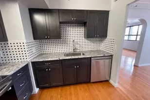 1731 Beacon St, Brookline, MA 02445 - Photo 13