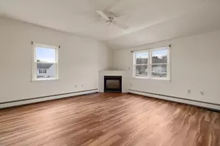 221 Crystal Water Dr, East Bridgewater, MA 02333 - Photo 3