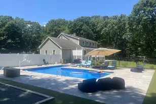 12 Patriot Dr, Walpole, MA 02071 - Photo 9