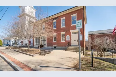 29 N Main St, Ipswich, MA 01938 - Photo 3