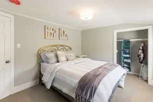 43 Edgartown Rd, Tisbury, MA 02568 - Photo 9