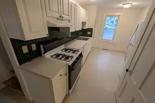 112 King St, Northampton, MA 01060 - Photo 3