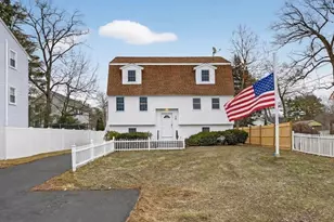 14 Cedarwood Rd, Billerica, MA 01821 - Photo 1