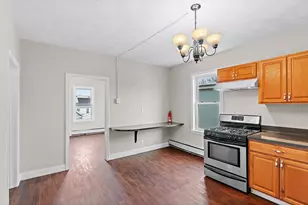 68 Dalton St, Lowell, MA 01850 - Photo 15