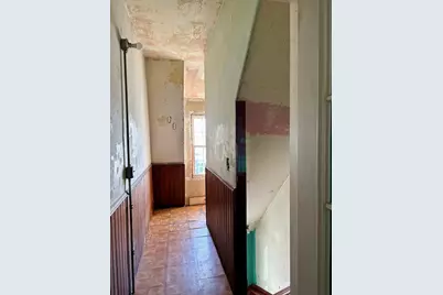 154 Barnaby Street, Fall River, MA 02720 - Photo 21