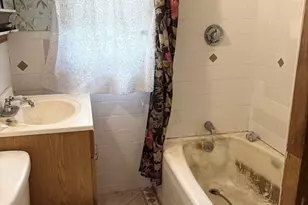 154 Barnaby St, Fall River, MA 02720 - Photo 15