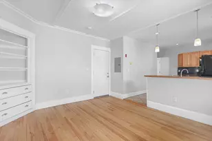 8 Cedar St, Haverhill, MA 01830 - Photo 7