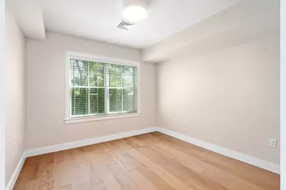 425 Lagrange Street #107, Boston, MA 02132 - Photo 9