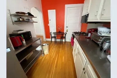 1060 Beacon St #15, Brookline, MA 02446 - Photo 3