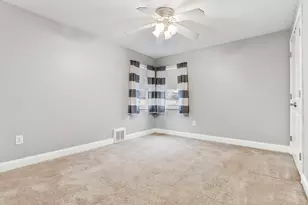 9 Superior Ave, Dracut, MA 01826 - Photo 11