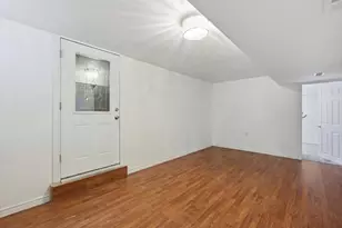 238 Sterling St, Fall River, MA 02721 - Photo 15