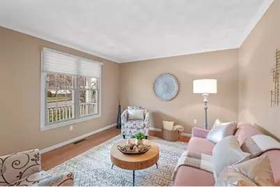 7 Hilltop Drive, Peabody, MA 01960 - Photo 11