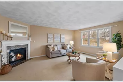 7 Hilltop Drive, Peabody, MA 01960 - Photo 21