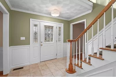 7 Hilltop Drive, Peabody, MA 01960 - Photo 5