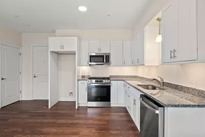 10 Franklin #402, Revere, MA 02151 - Photo 3