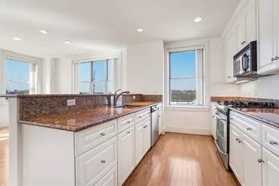 116-128 Rantoul St. #509, Beverly, MA 01915 - Photo 7