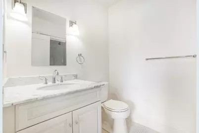 116-128 Rantoul St. #509, Beverly, MA 01915 - Photo 17