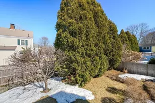 27 Evans Rd, Marblehead, MA 01945 - Photo 31