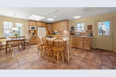 27 Evans Rd., Marblehead, MA 01945 - Photo 9