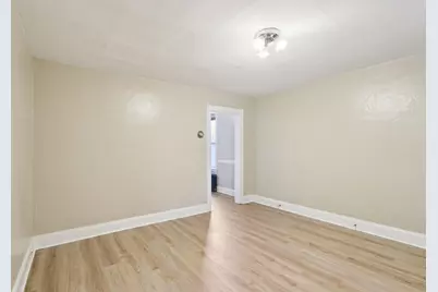 100 Fremont St, Somerville, MA 02145 - Photo 5