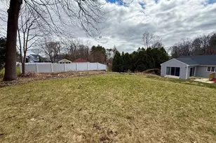 38 Juniper Ln, Holden, MA 01520 - Photo 29