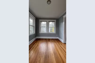 60-62 Cloverdale Rd #62, Newton, MA 02461 - Photo 3