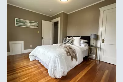 60-62 Cloverdale Rd #62, Newton, MA 02461 - Photo 9