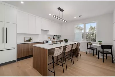 16 Stearns #302, Wellesley, MA 02482 - Photo 5