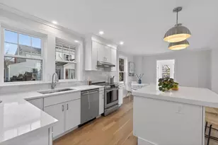 10 Johnson St, Newburyport, MA 01950 - Photo 15