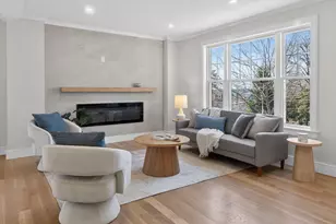 10 Johnson St, Newburyport, MA 01950 - Photo 9