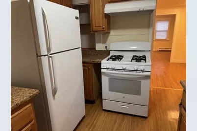 277 E Merrimack St #1, Lowell, MA 01852 - Photo 5