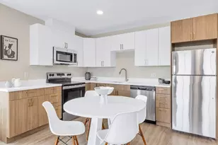 377 Cummins Hwy, Boston, MA 02131 - Photo 3