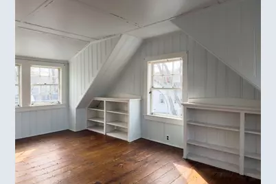 14 Allen St, Newburyport, MA 01950 - Photo 25