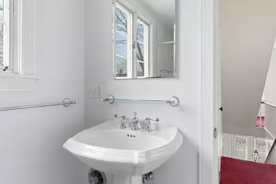 14 Allen St, Newburyport, MA 01950 - Photo 21