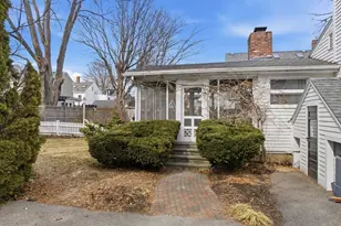 14 Allen St, Newburyport, MA 01950 - Photo 29