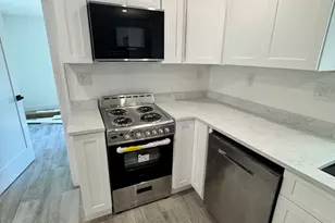 16 Adams St, Boston, MA 02136 - Photo 3