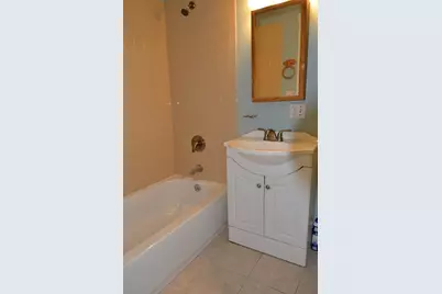 68 Elm St #B, Marlborough, MA 01752 - Photo 17