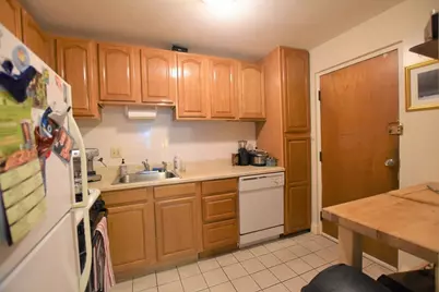 33 Cogswell Ave #4, Cambridge, MA 02140 - Photo 3