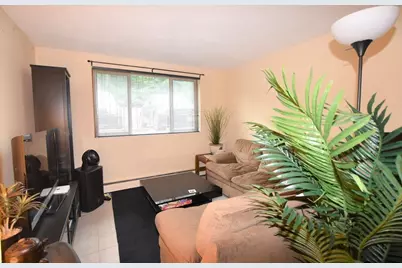 33 Cogswell Ave #4, Cambridge, MA 02140 - Photo 7