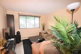 33 Cogswell Ave, Cambridge, MA 02140 - Photo 7