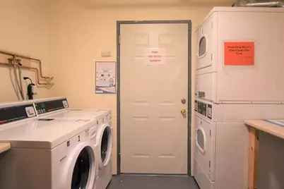 33 Cogswell Ave #4, Cambridge, MA 02140 - Photo 11