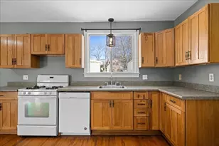 12 Bylund Ave, Auburn, MA 01501 - Photo 25