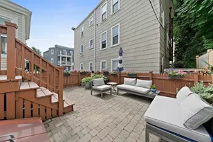 24 Moseley St, Boston, MA 02125 - Photo 29